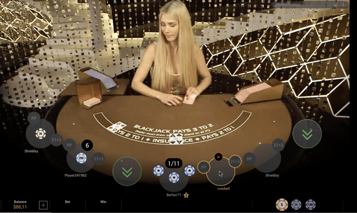 Review of Live Royale Blackjack by Playtech